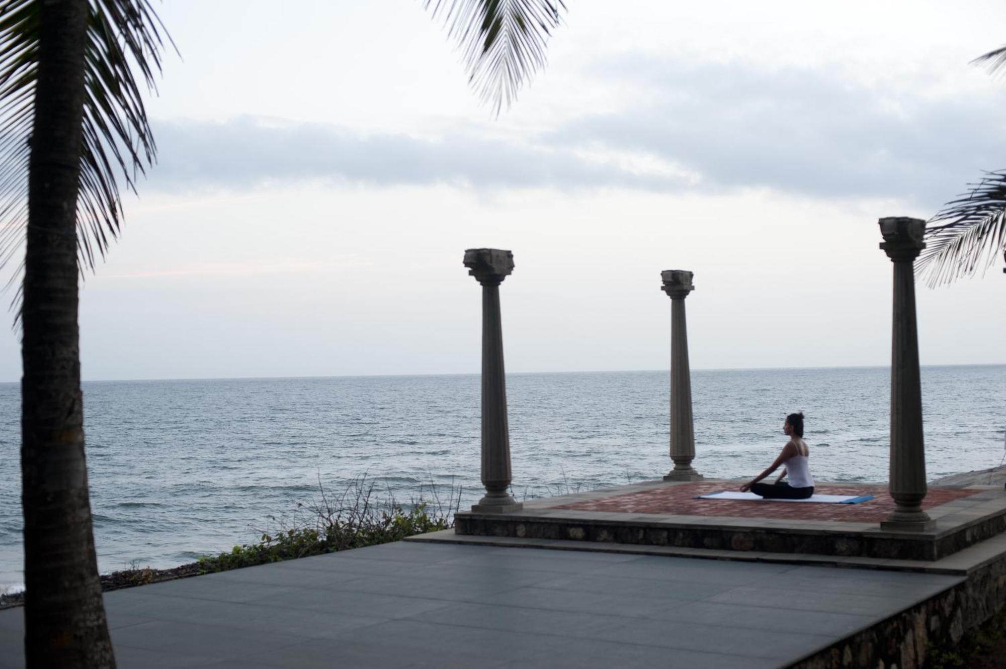Niraamaya Wellness Retreats, Surya Samudra, Kovalam Ngoại thất bức ảnh