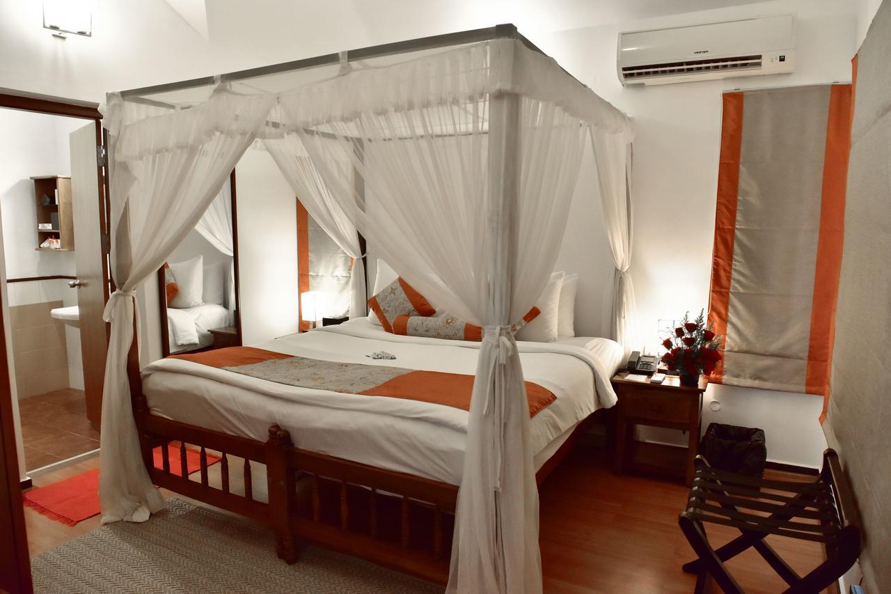 Niraamaya Wellness Retreats, Surya Samudra, Kovalam Ngoại thất bức ảnh