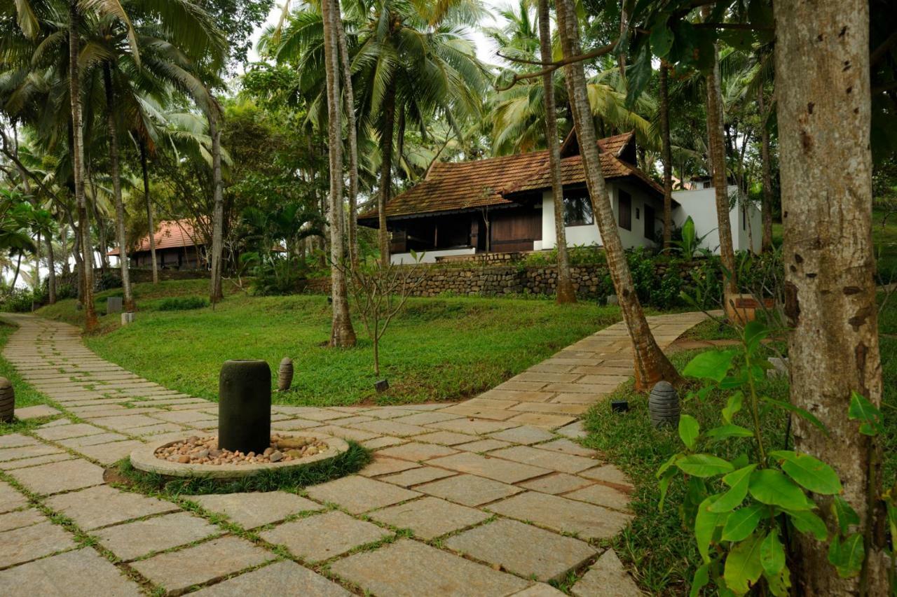 Niraamaya Wellness Retreats, Surya Samudra, Kovalam Ngoại thất bức ảnh